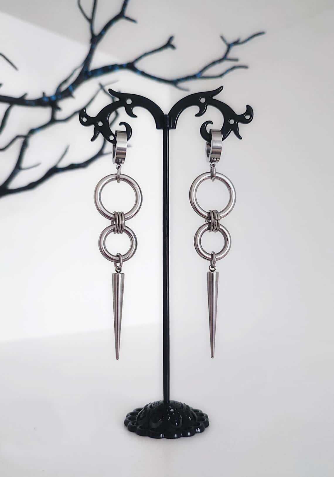 Pendiente punk con remaches, j - Men Accessories Tips reseña y precio