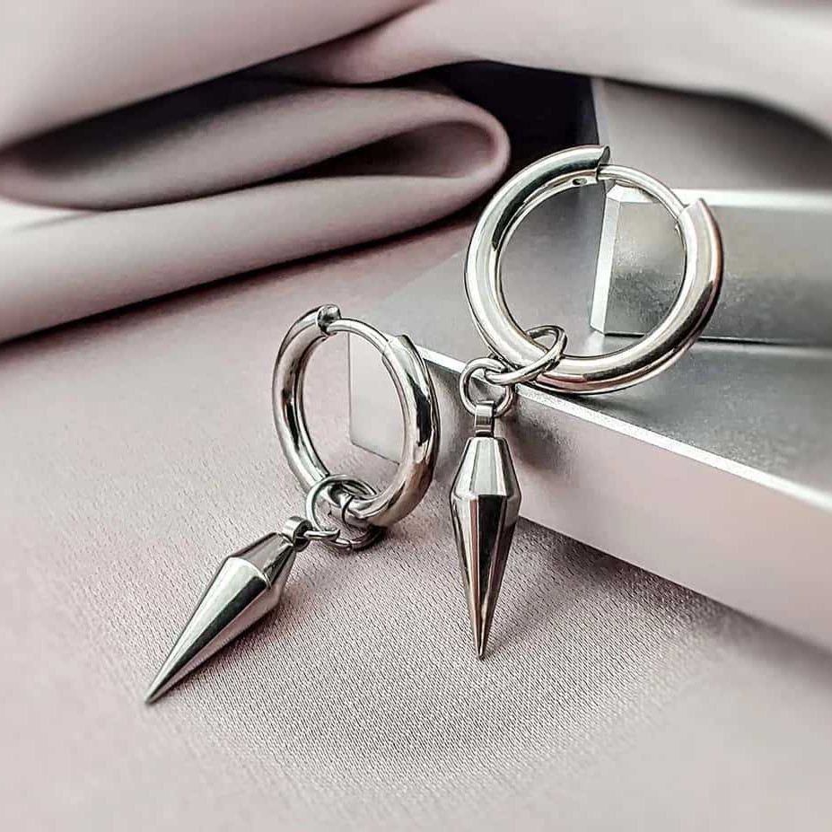 Pendiente punk con remaches, j - Men Accessories Tips reseña y precio